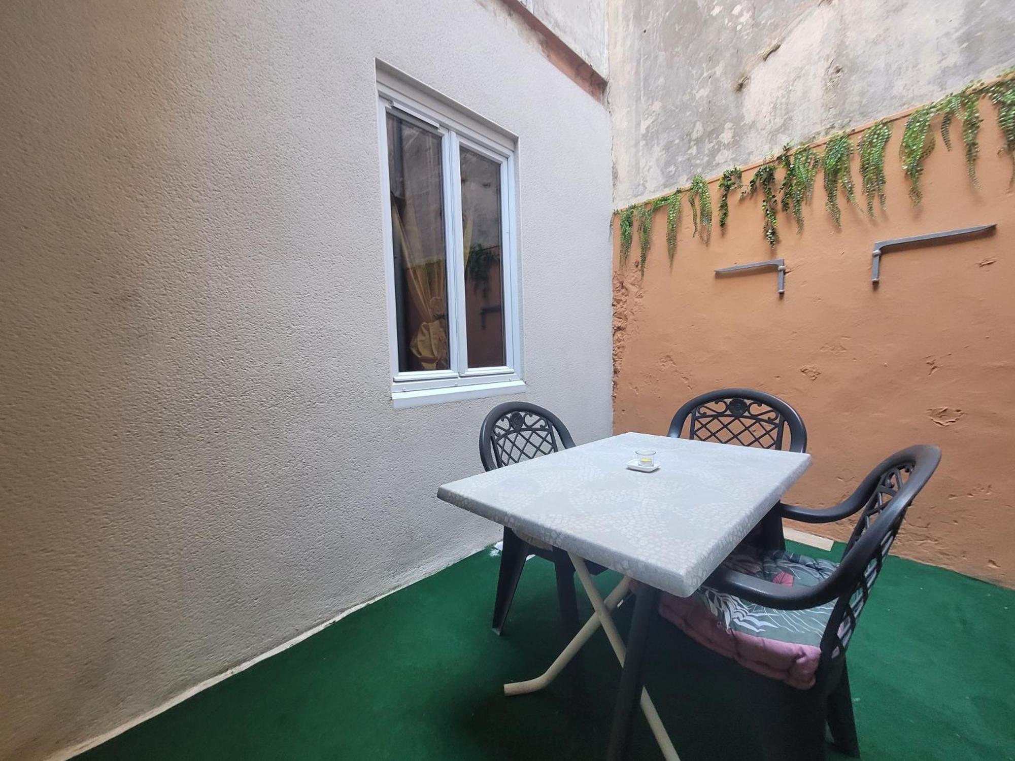 Les Freds Apartment Serrieres  Luaran gambar